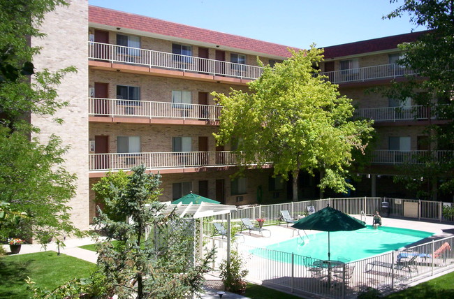 Kenyon Place Apartments