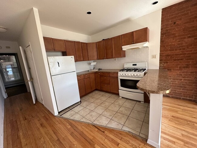318 Bond St in Brooklyn, NY - Building Photo - Building Photo