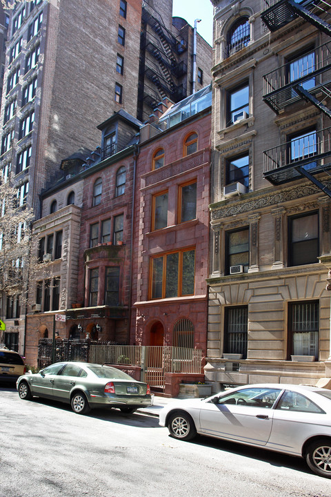 314 W 82nd St in New York, NY - Foto de edificio