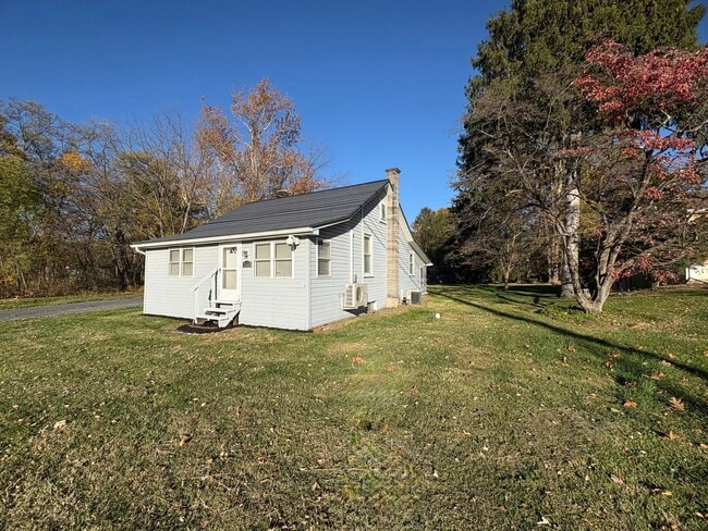 property at 2618 River Rd