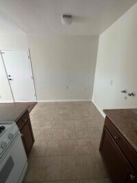 331 Windsor Rd photo'