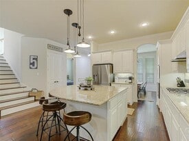 1203 Autumn Mist Way in Arlington, TX - Building Photo