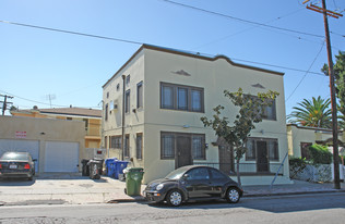 6678-6684 De Longpre Ave Apartments