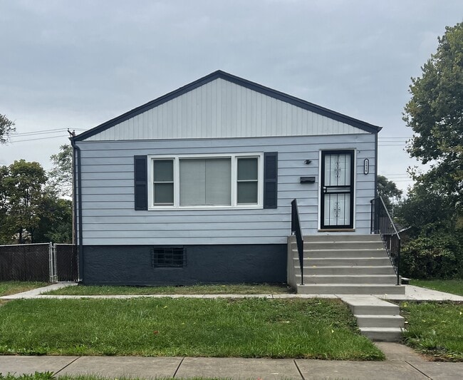 property at 2416 Johnson St