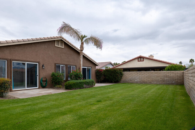 49780 Jade Way in Indio, CA - Foto de edificio - Building Photo