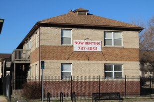 907 N Broadway St Apartamentos