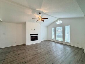 4205 Fernleaf Dr in Fort Worth, TX - Building Photo - Building Photo