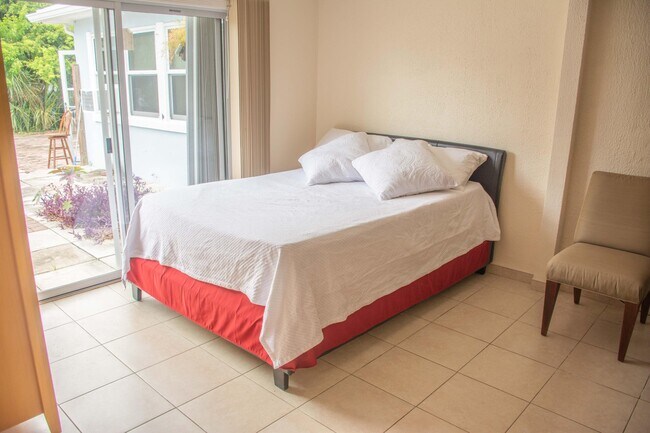 property at 1165 Cabana Rd