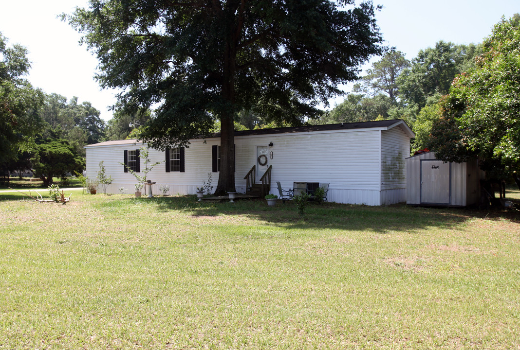 Anchor View Mobile Home Park in Wilmington, NC - Building Photo