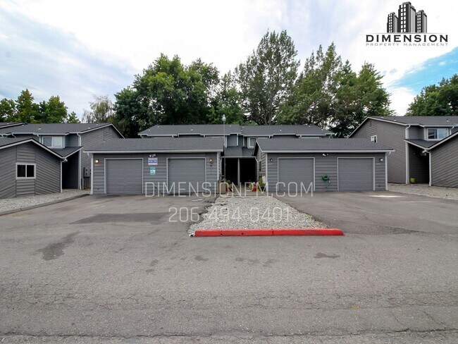 2 Bed 1.5 bath Large Townhome With Garage in Auburn, WA - Foto de edificio - Building Photo