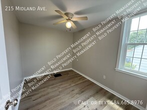 215 Midland Ave in Reading, PA - Building Photo - Building Photo