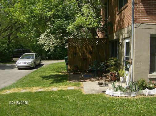 property at 806 Malabu Dr
