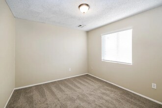 5335 W Berkeley Rd in Phoenix, AZ - Building Photo - Building Photo