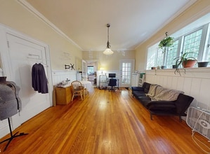 283 State St, Unit 1 in Albany, NY - Building Photo - Building Photo