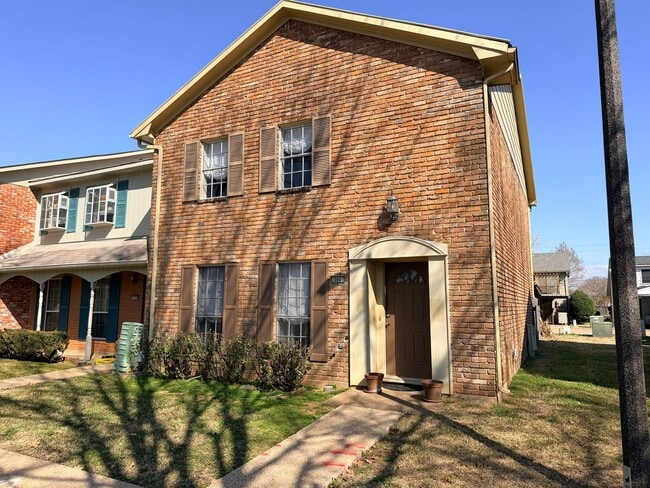 property at 10041 Alondra St