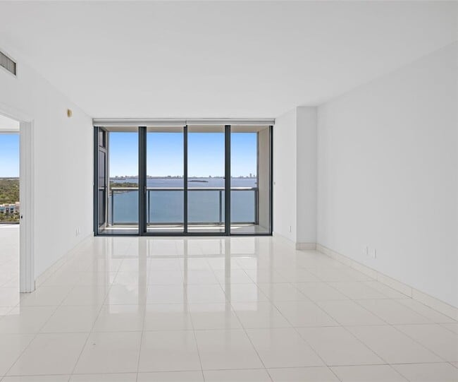 property at 601 NE 36th St