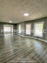 3931 Florence Blvd in Omaha, NE - Building Photo - Building Photo
