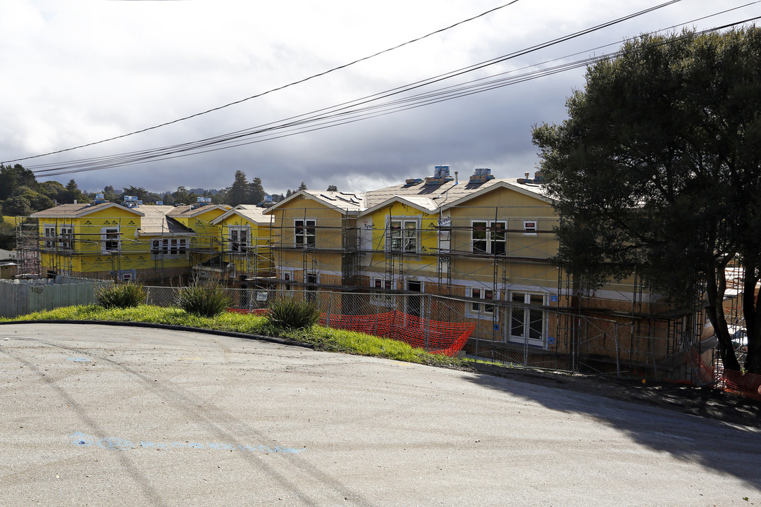 Aptos Village - Townhomes in Aptos, CA - Building Photo