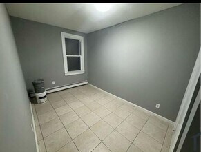 807 Summer Ave, Unit 2 in Newark, NJ - Foto de edificio - Building Photo