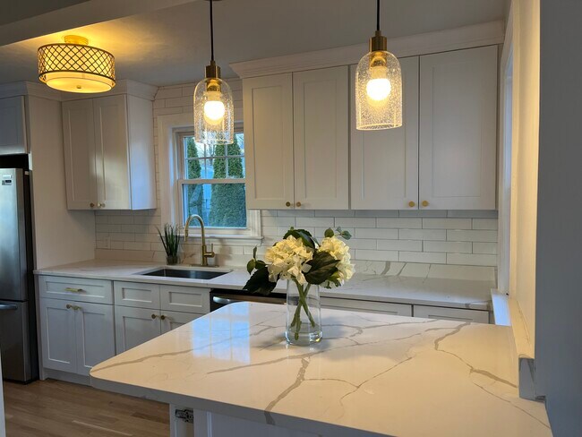 30 Grafton St in Shrewsbury, MA - Building Photo - Building Photo