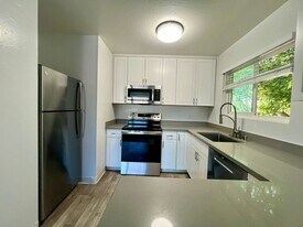 3439 Agate Dr in Santa Clara, CA - Building Photo