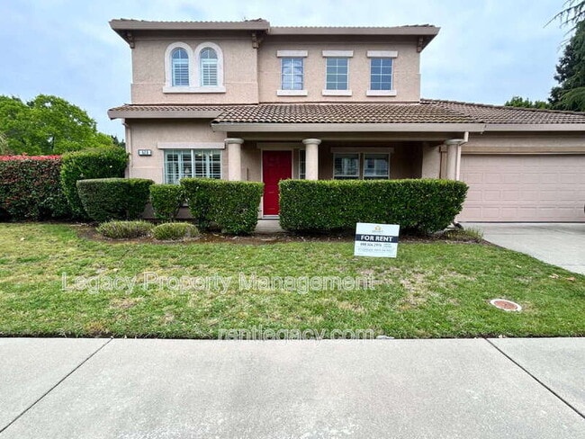 523 Cascade Dr