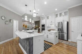 2517 Windsor Castle Way in Lewisville, TX - Building Photo - Building Photo