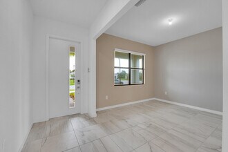 2006 NE Ocean Dunes Dr in Jensen Beach, FL - Building Photo - Building Photo