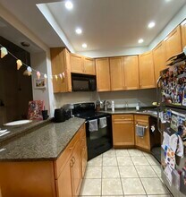 42 Fenway, Unit 12F in Boston, MA - Building Photo - Building Photo