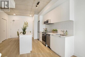 1655-1655 Carling Ave in Ottawa, ON - Building Photo - Building Photo