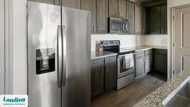 99 W Cedar Bayou Lynchburg Rd in Baytown, TX - Building Photo - Building Photo