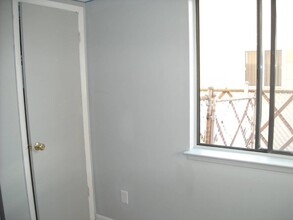 61 Furness Pl in Staten Island, NY - Building Photo - Building Photo