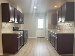 21527 Falvel Misty Dr in Spring, TX - Building Photo - Building Photo