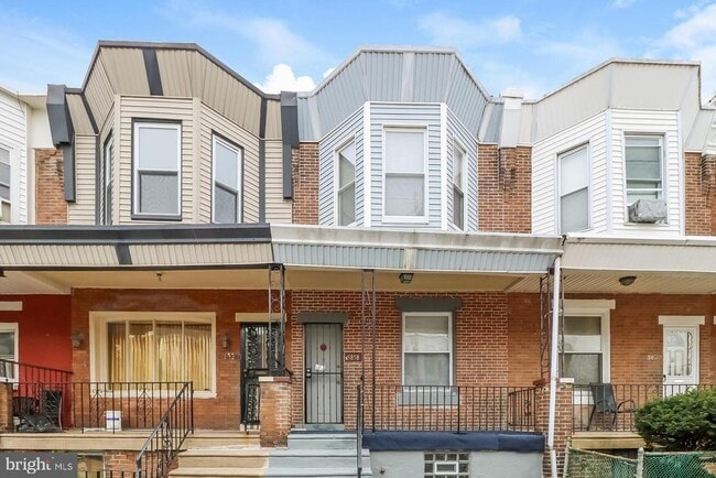 property at 5858 Walton Ave