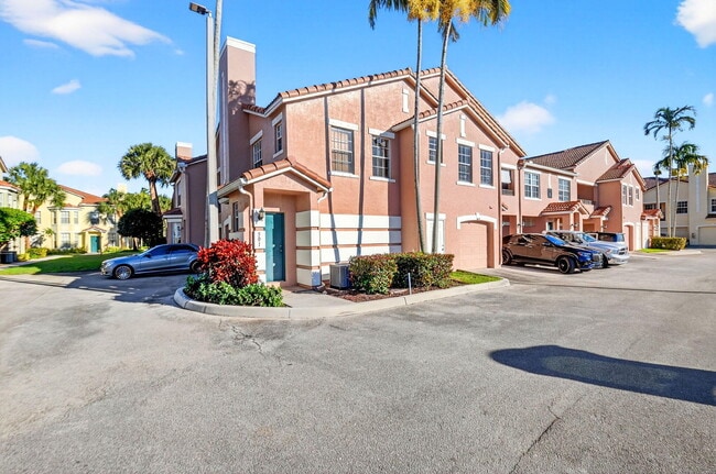 501 Belmont Pl in Boynton Beach, FL - Building Photo - Building Photo