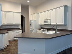 18265 SE Ridgeview Dr in Jupiter, FL - Building Photo - Building Photo