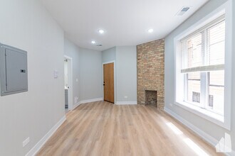 434 W Belden Ave in Chicago, IL - Building Photo - Building Photo