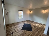 302 Portage St, Unit Apt A in Houghton, MI - Building Photo - Building Photo