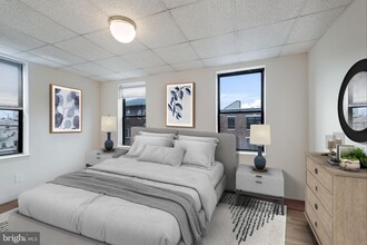937 Christian St-Unit -2R in Philadelphia, PA - Building Photo - Building Photo