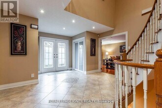 16 Chalmers Ct in Brampton, ON - Building Photo - Building Photo