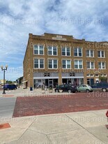 State Street Apartments in Augusta, KS - Building Photo