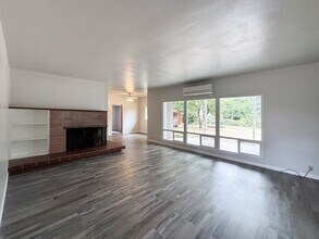 138 Benjamin St in Eugene, OR - Building Photo - Building Photo