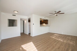 4006 Promontory St in San Diego, CA - Building Photo - Building Photo
