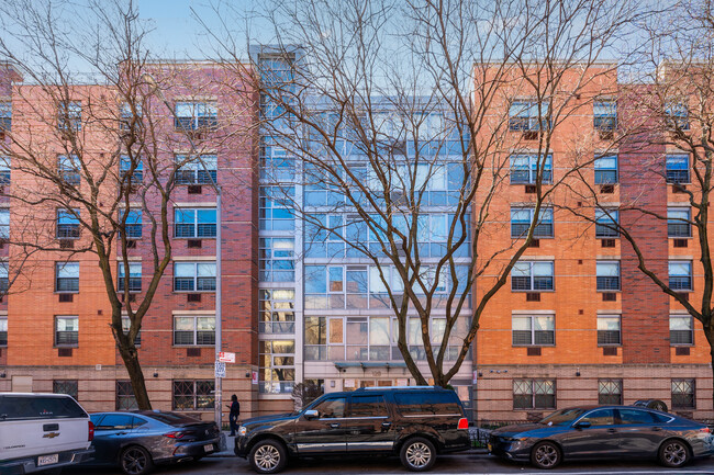 Dempsey Apartments in New York, NY - Building Photo - Building Photo