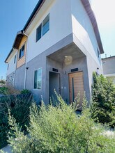 3928 S Normandie Ave in Los Angeles, CA - Building Photo - Building Photo