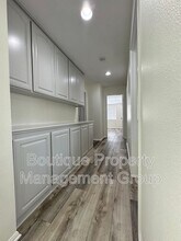 34 Lakefront in Irvine, CA - Building Photo - Building Photo