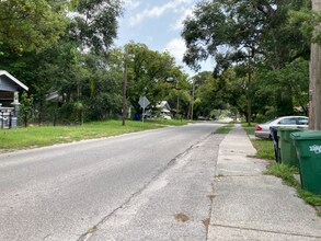 2605 E 26th Ave in Tampa, FL - Building Photo - Building Photo