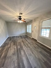 1108 NW Maple Ave in Lawton, OK - Building Photo - Building Photo