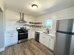 42 N State St in Ephrata, PA - Building Photo - Building Photo