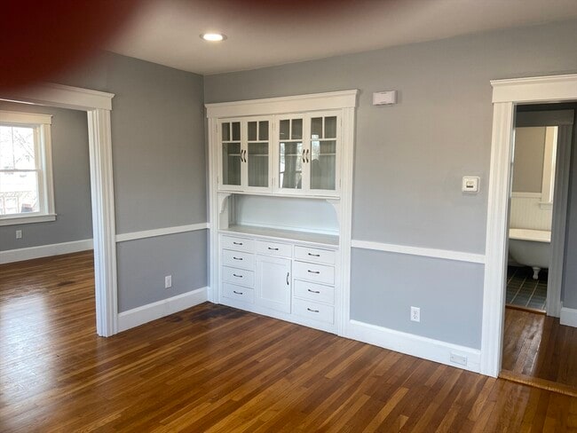 16 Taft St in Uxbridge, MA - Building Photo - Building Photo